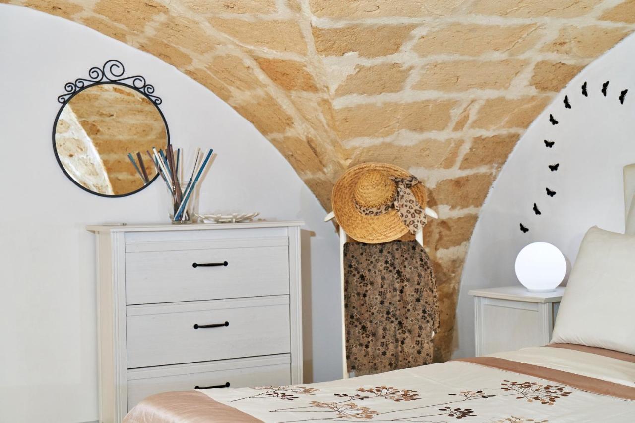 B&B Isola Dello Stampatore Lecce Dış mekan fotoğraf