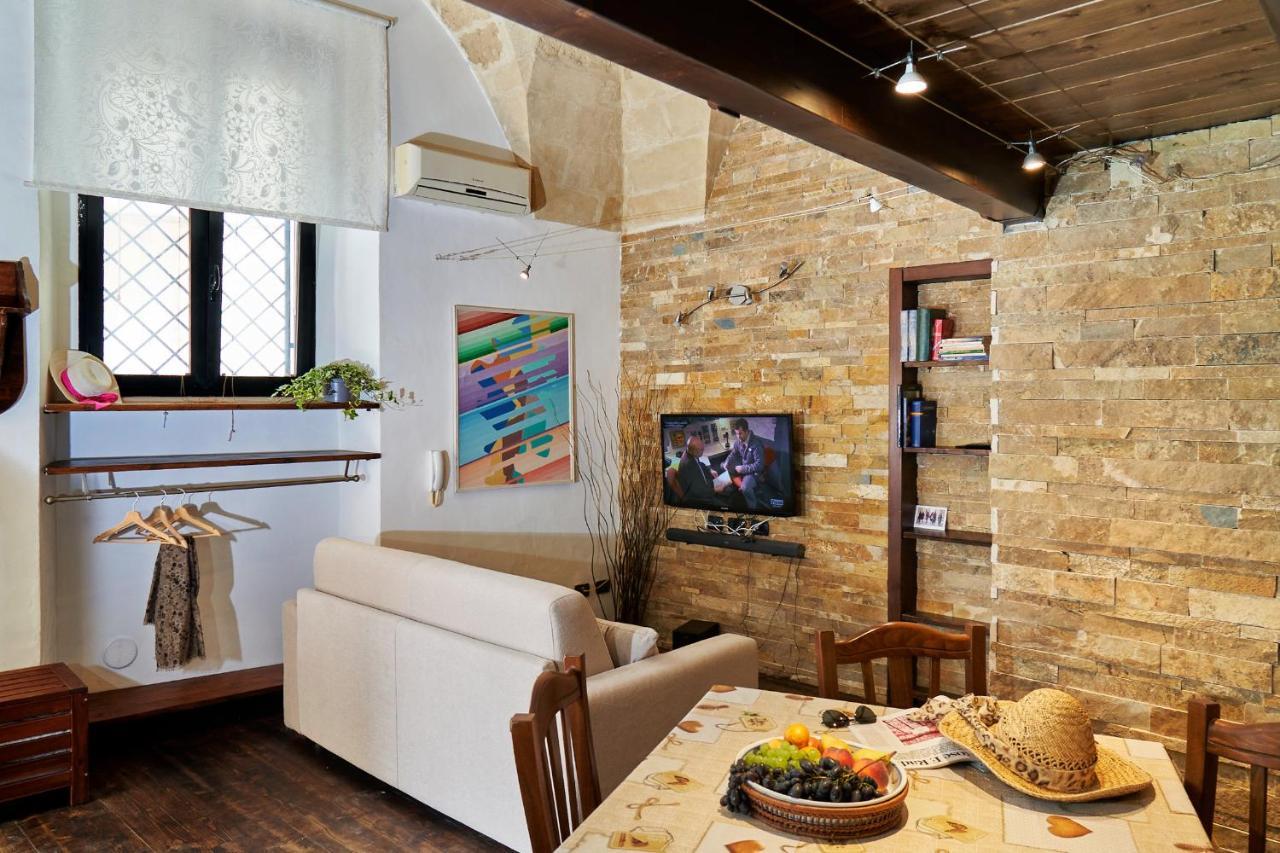 B&B Isola Dello Stampatore Lecce Dış mekan fotoğraf